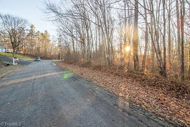 2nd image of 6704 Chadmoor Ct