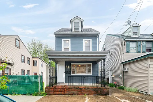 310 Dorrance St #2 Photo 1