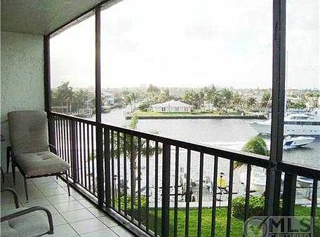 2nd image of 3912 S Ocean Blvd APT 414