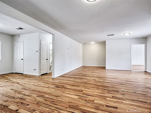 4th image of 7700 Isis Ave
