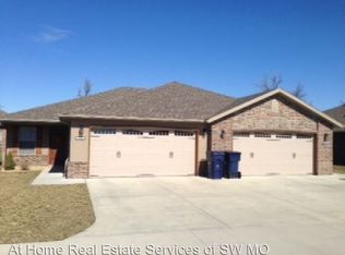 3164 W Sexton St, Springfield, MO 65810