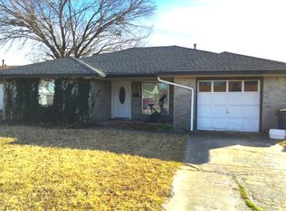 909 Howard St, Ada, OK 74820