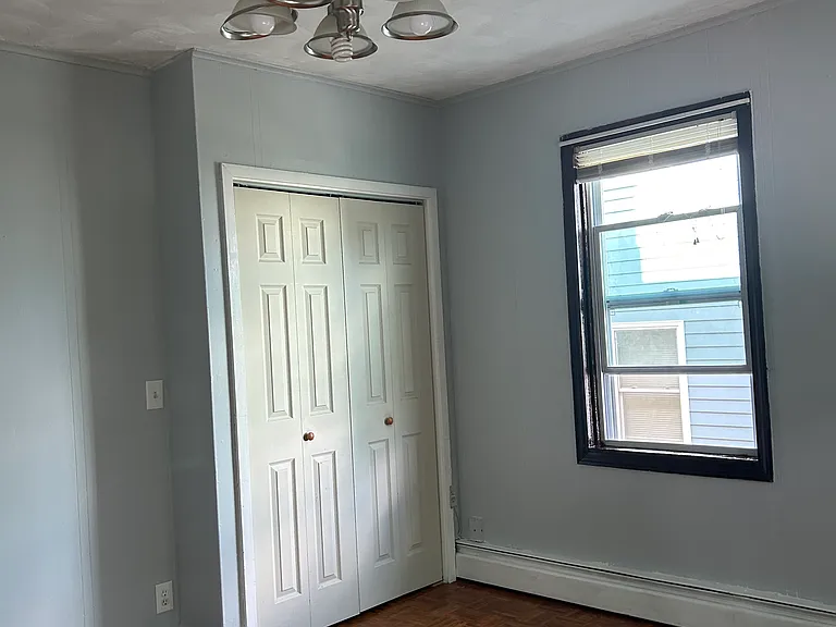 30 E Transit St — Photo 4