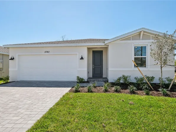 5761 Hampton Park Cir, Vero Beach, FL 32966