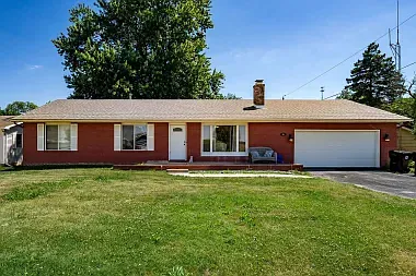 705 Eastview Dr