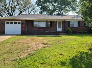 2208 N 57th Ln, Fort Smith, AR 72904