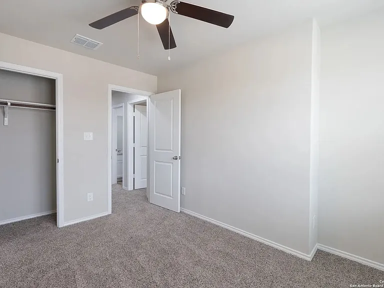 173 Damon Dr — Photo 17