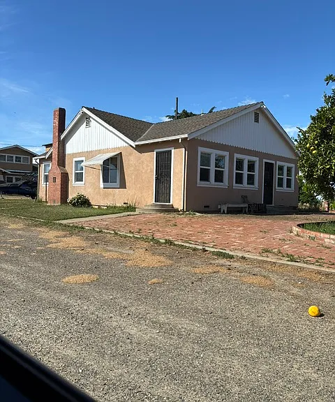 15309 E Keyes Rd — Photo 1