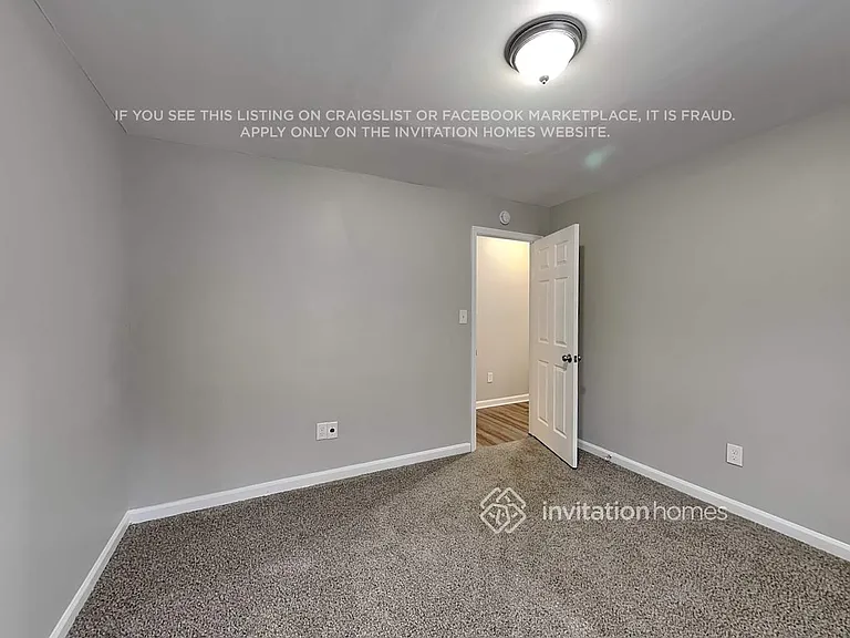 146 Springvalley Cir — Photo 15