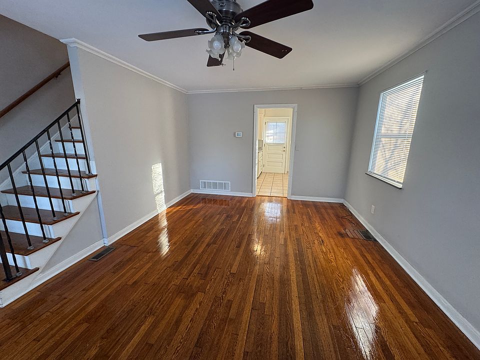 1st image of 265-267 W Lakeview Ave