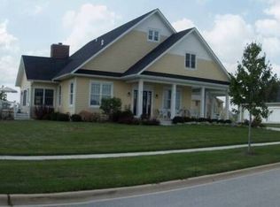 1815 Jc Kellog St, Sycamore, IL 60178