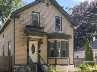 8-10 Arlington Ave #2, Cranston, RI 02920