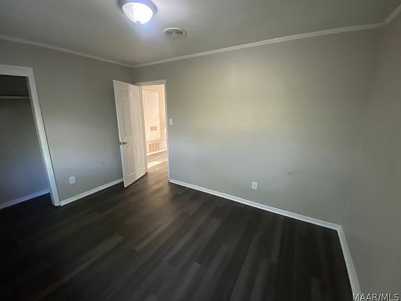 2nd image of 1229 Karen Rd