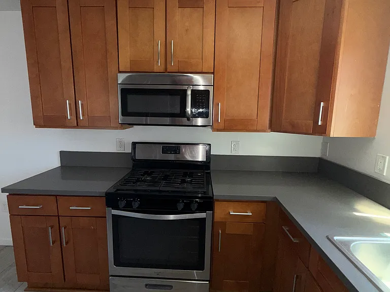 3317 Bagley Ave #5 — Photo 11