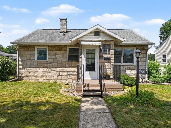 1534 Kilbourn St, Elkhart, IN 46514