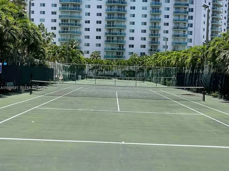 19390 Collins Ave #1405 — Photo 55