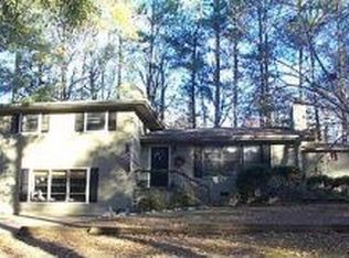 1504 Valley Rd, Tupelo, MS 38804