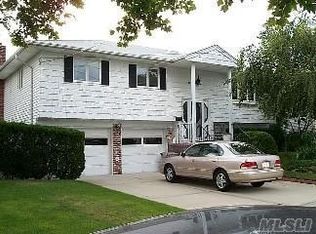 3203 Shore Rd, Oceanside, NY 11572