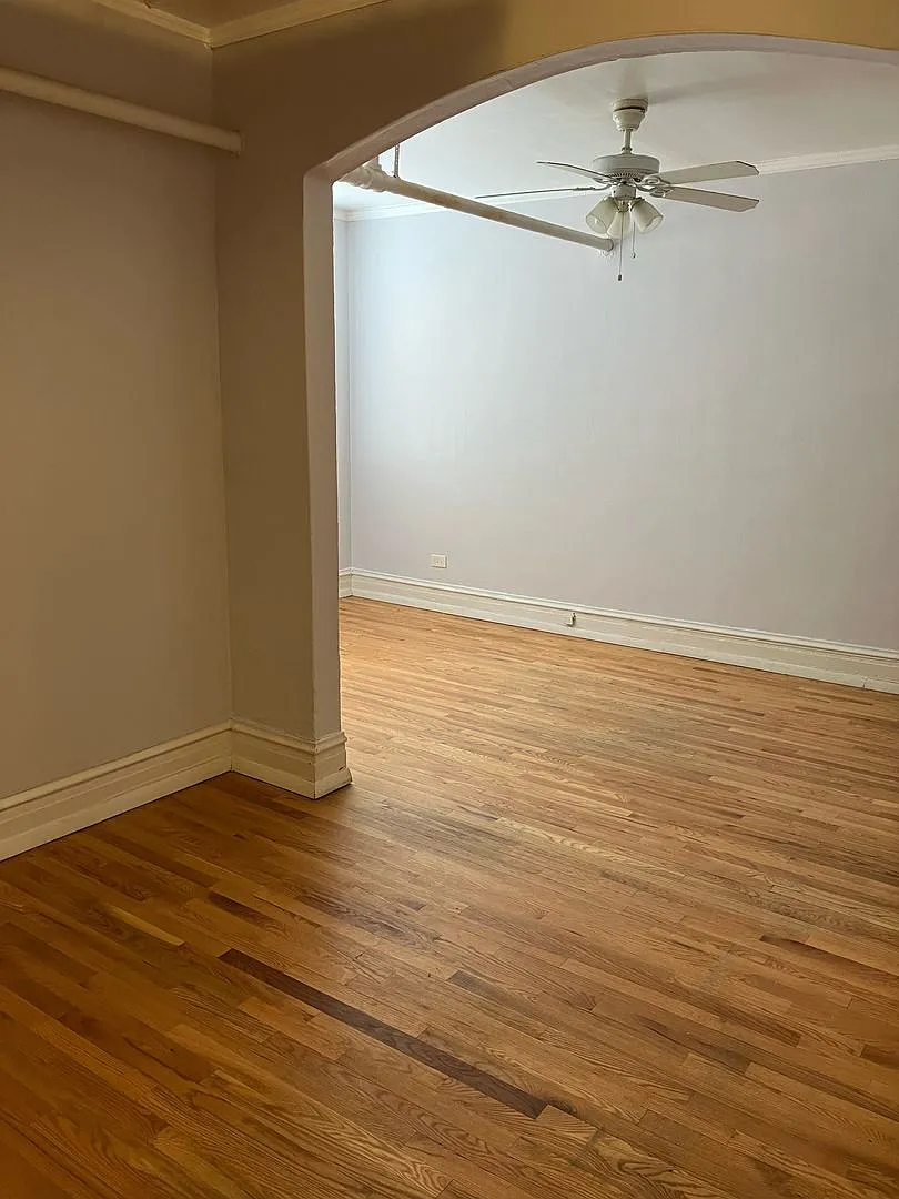 Studio, 1.0 bath, $1,300 — Photo 2