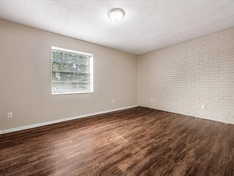 Chambliss Village Townhomes — Photo 22