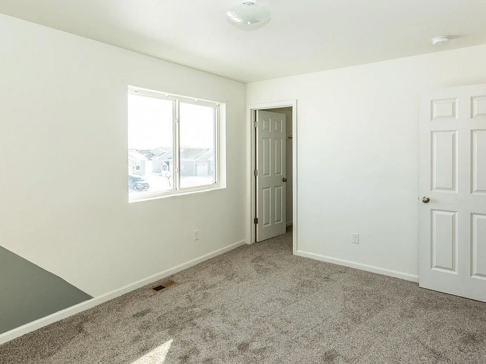 2800 Finley St, Lincoln, ND 58504 Zillow