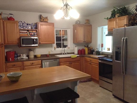 5th image of 1808 E College Blvd
