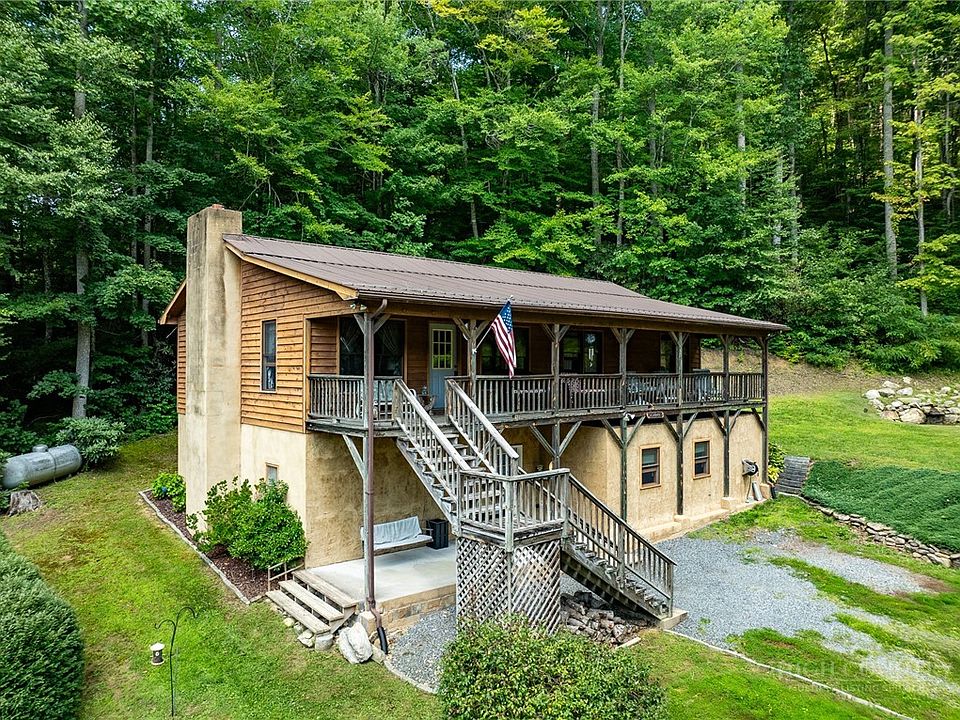 1st image of 906 Mountain Dale Road
