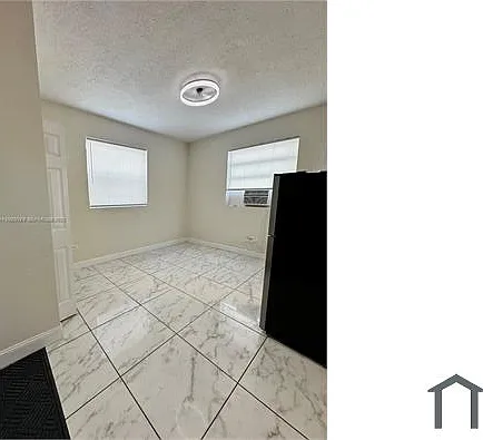 Studio, 340 sqft, $1,200 — Photo 4