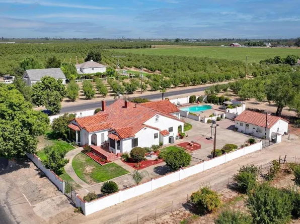 5012 Walnut Rd, Hughson, CA 95326