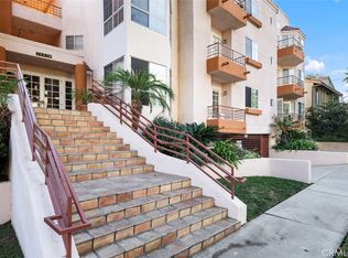 14570 Benefit St UNIT 302, Sherman Oaks, CA 91403
