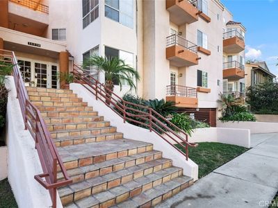 14570 Benefit St UNIT 302, Sherman Oaks, CA, 91403
