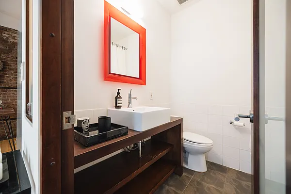 Rented by Harmonycity Corp. | media 31