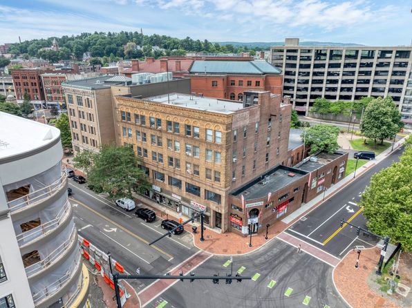 300 Main St, New Britain, CT 06051