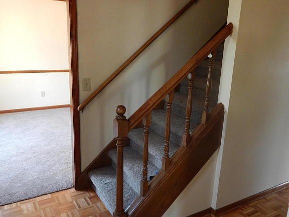 5th image of 4327 Indian Glen Dr