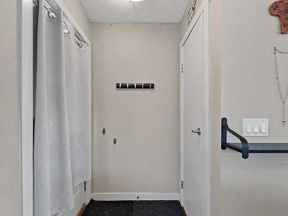 4th image of 2445 N Kingsland Rd SE #209