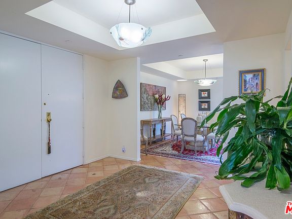 3rd image of 200 N Swall Dr #Penthouse 58