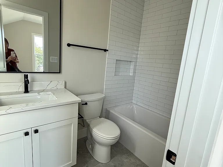 41 E Reed Ave — Photo 6