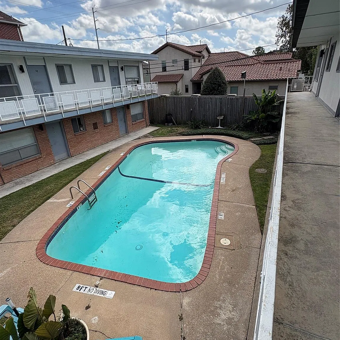 1 bed, 1.0 bath, 700 sqft, $900 — Photo 3