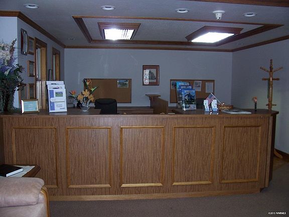 3rd image of 711 N Nevada St