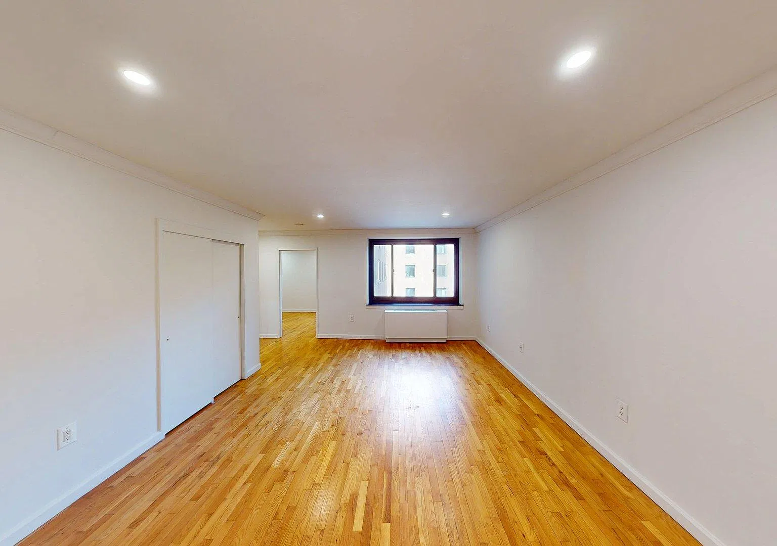 284 Mott Street — Photo 1