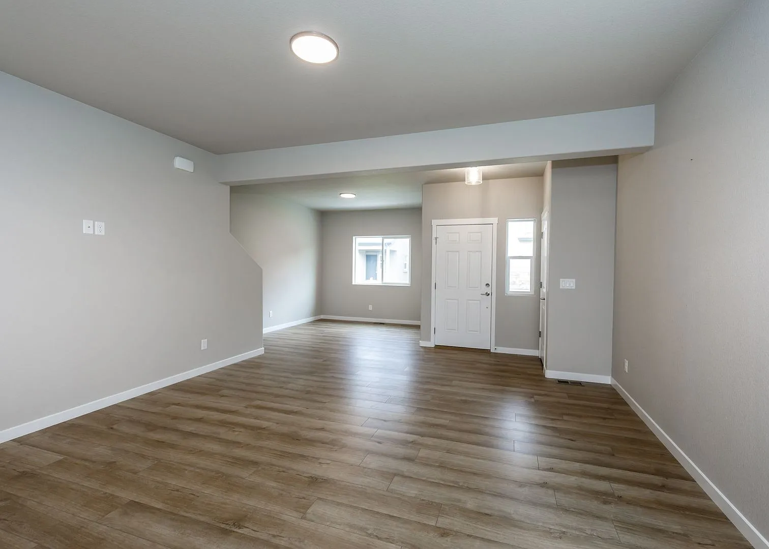 Brand-New Townhome with Modern Finishes, Kitchen Island & Exceptional Extra Space — Photo 3