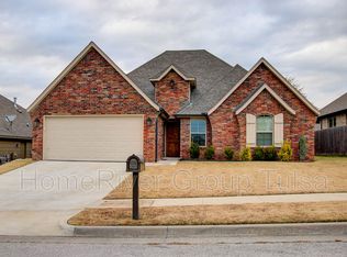 4683 E 146th St S, Bixby, OK 74008
