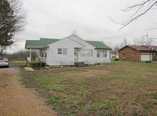 7707 State Route 121 N, Murray, KY 42071