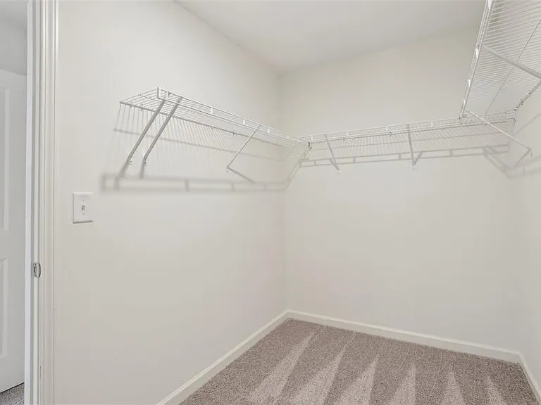 2587 Grey Hawk Dr — Photo 44