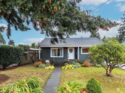 8627 11th Avenue SW, Seattle, WA, 98106