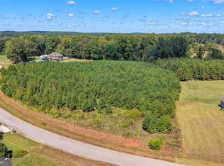 180 River Meadow Ln, Social Circle, GA 30025