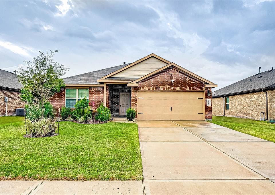 1st image of 29215 Dunns Creek Ct