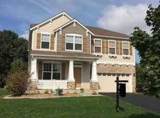 1237 Kevington Dr, Antioch, IL 60002
