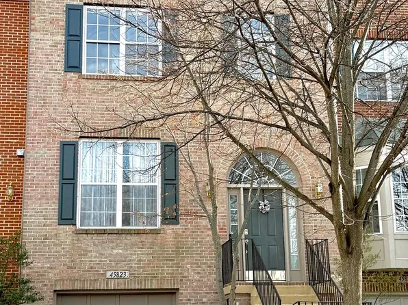 45823 Marlane Ter, Sterling, VA 20166