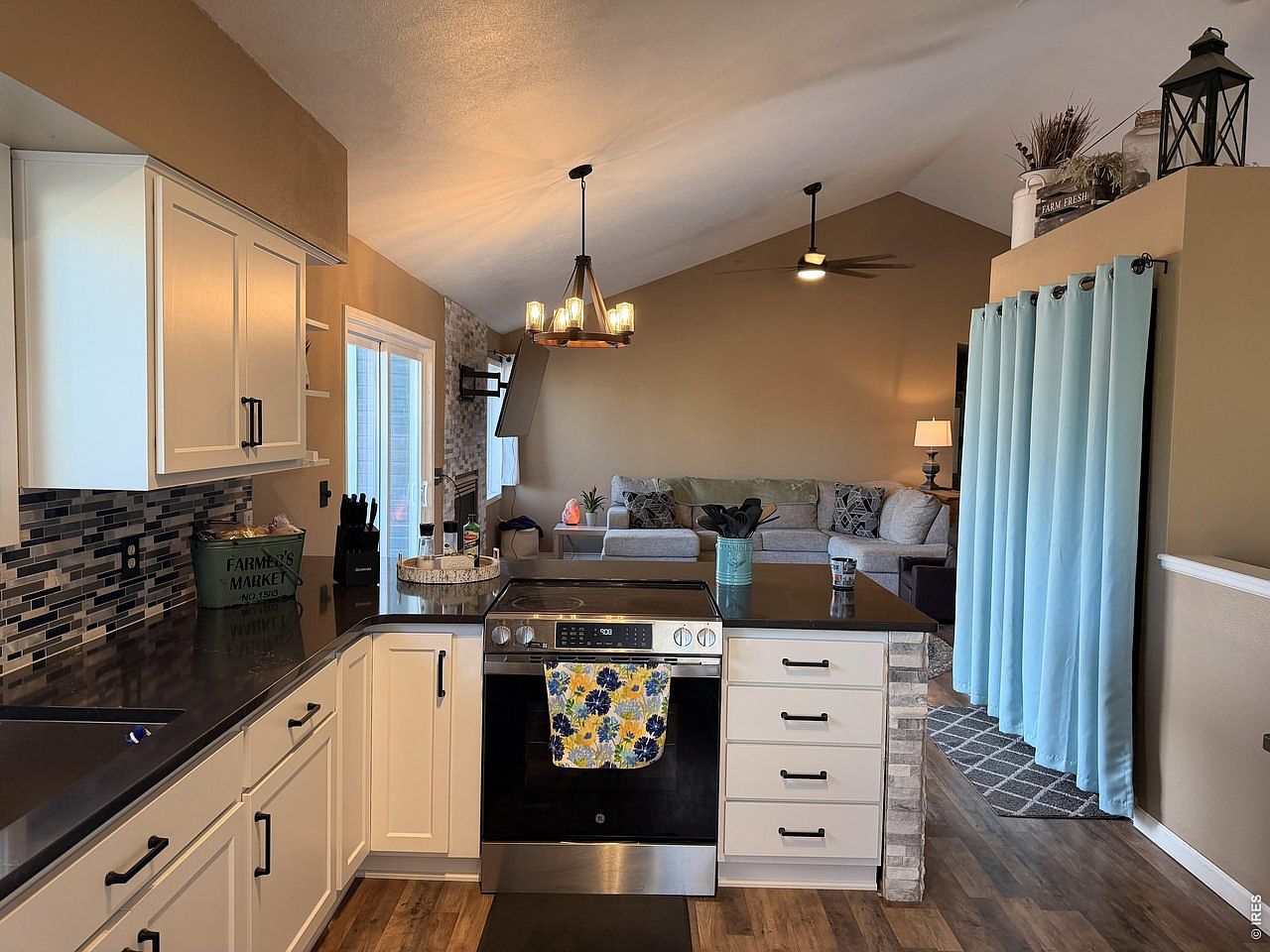 1363 W 6th St, Loveland, CO 80537 | MLS #1052548 | Zillow
